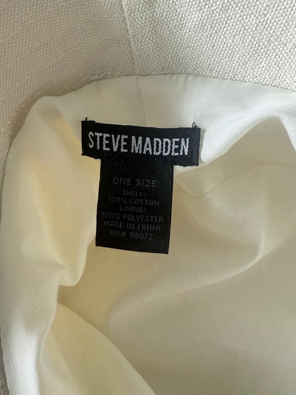 Steve Madden Cream Cotton Bucket Hat - Picture 2 of 4